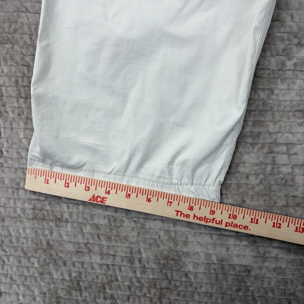 Lululemon Mens 36x17‎ Ivory Belted Utilitech Relaxed Fit Shorts LM5ACTS No Belt